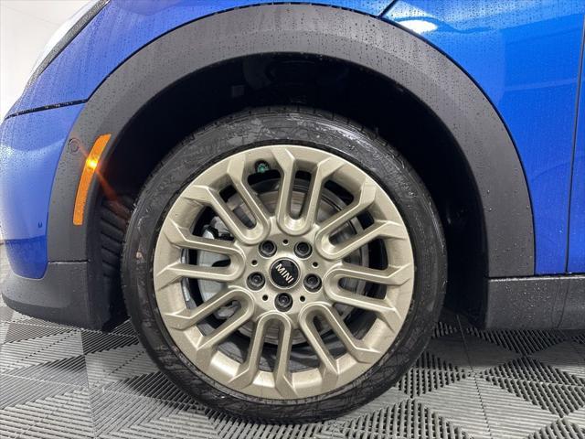 new 2025 MINI Hardtop car, priced at $36,980