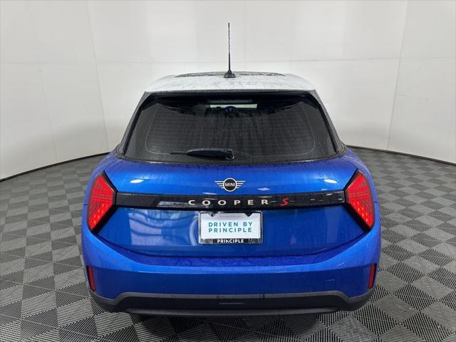 new 2025 MINI Hardtop car, priced at $36,980
