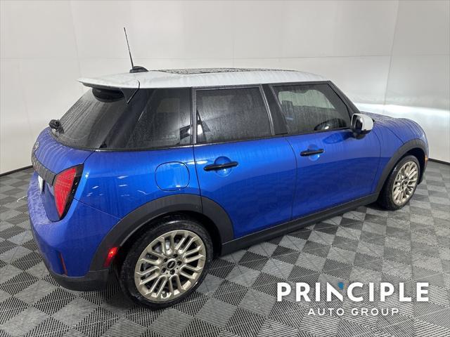 new 2025 MINI Hardtop car, priced at $36,980