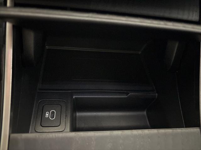 used 2024 Land Rover Range Rover Evoque car, priced at $44,462