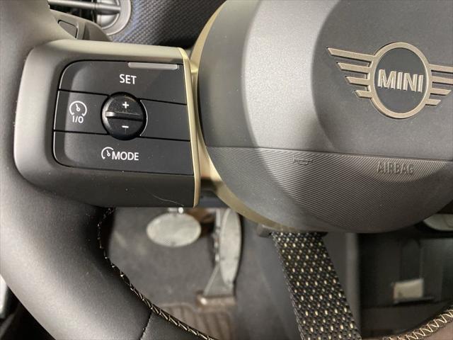 new 2025 MINI Hardtop car, priced at $38,380