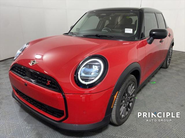 new 2025 MINI Hardtop car, priced at $38,380
