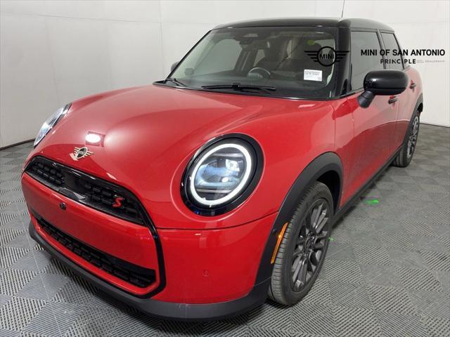 new 2025 MINI Hardtop car, priced at $38,380