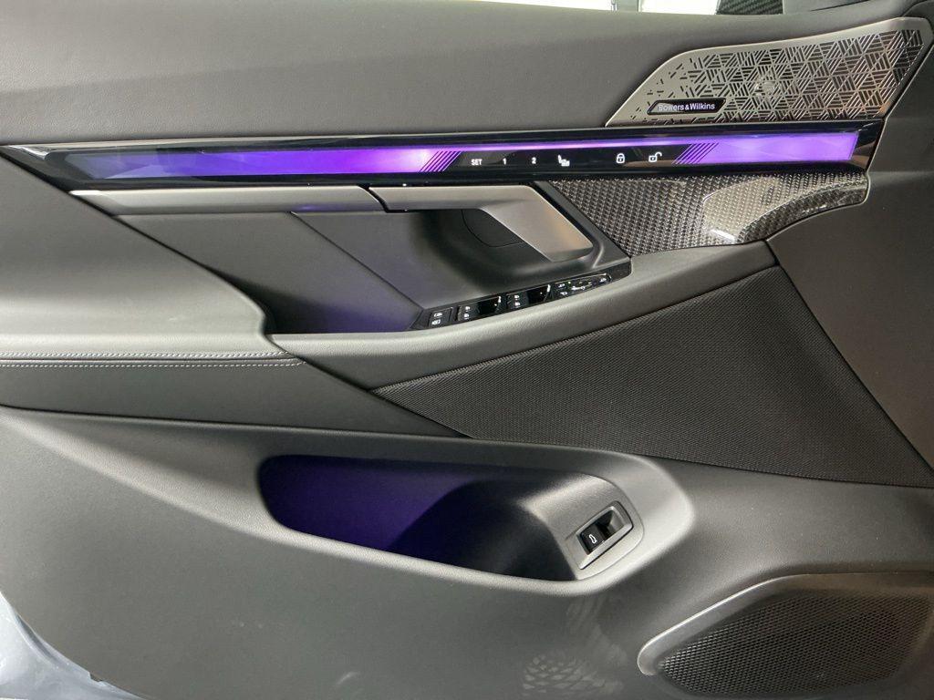 new 2026 BMW M5 car, priced at $131,165