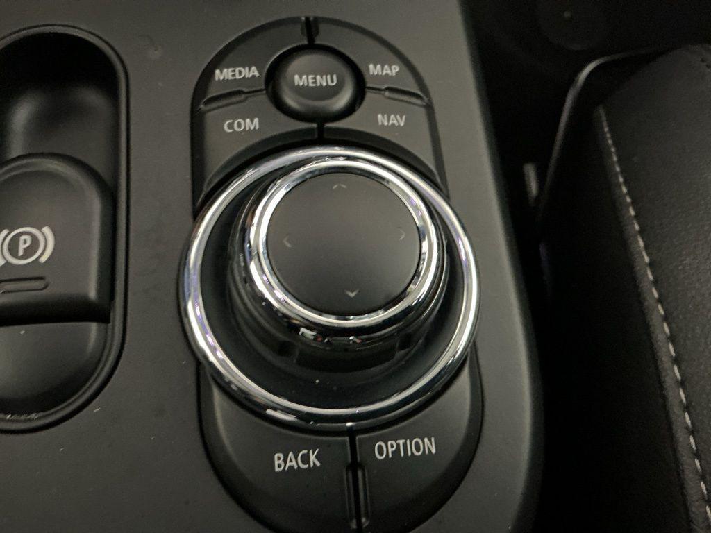 used 2024 MINI Hardtop car, priced at $20,462