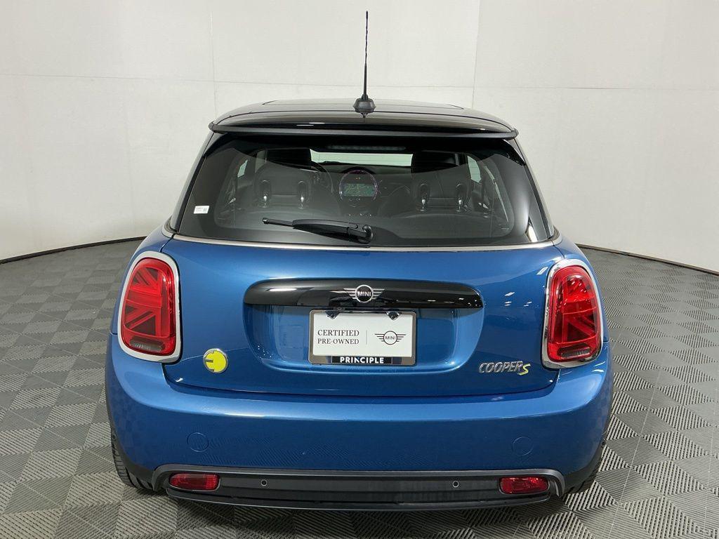 used 2024 MINI Hardtop car, priced at $20,462