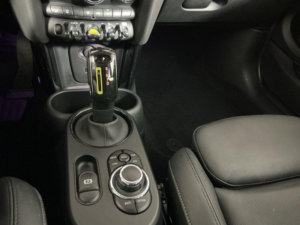 used 2024 MINI Hardtop car, priced at $20,462