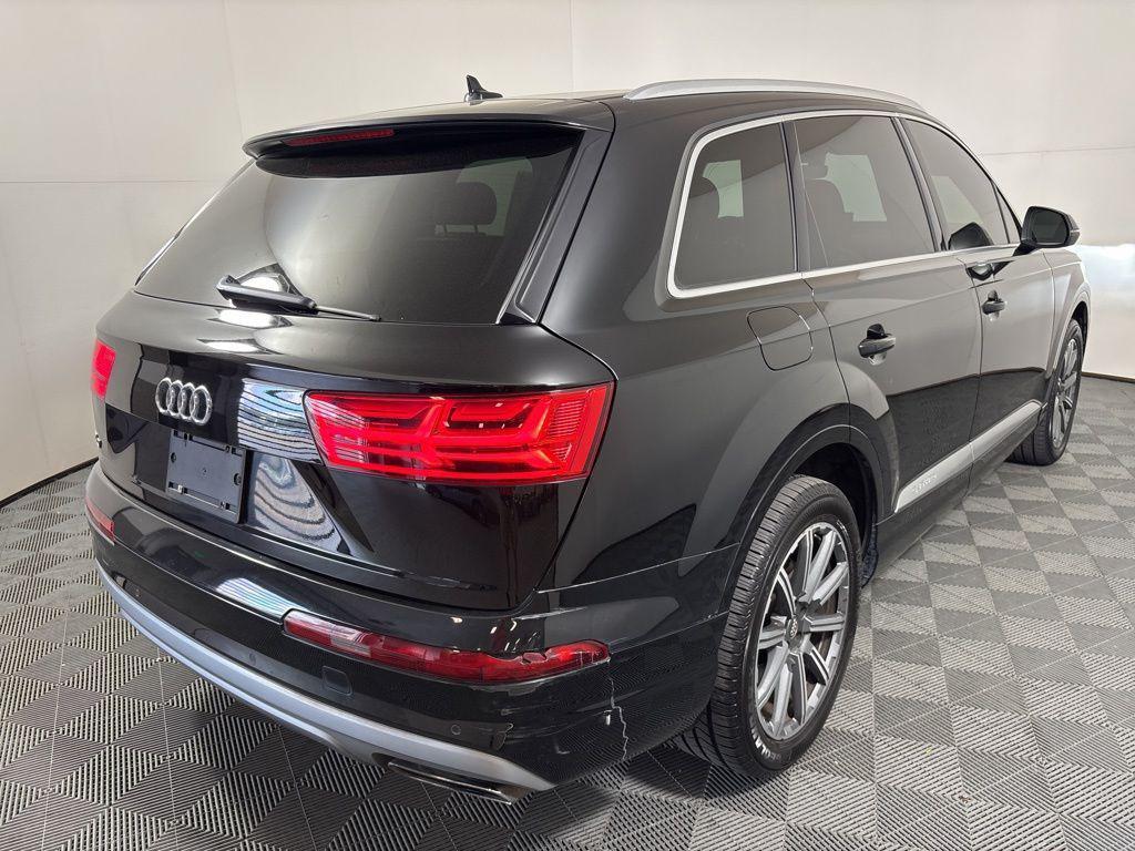 used 2019 Audi Q7 car, priced at $17,562
