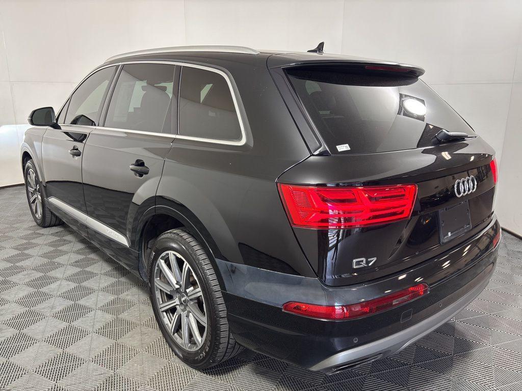 used 2019 Audi Q7 car, priced at $17,562