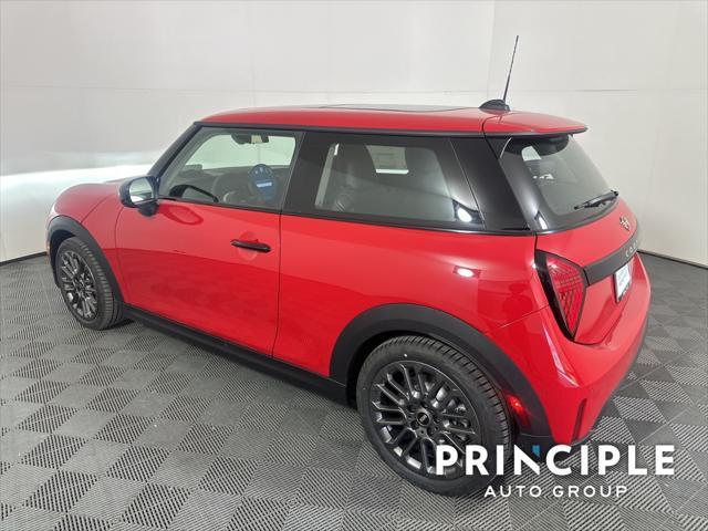 new 2025 MINI Hardtop car, priced at $32,430