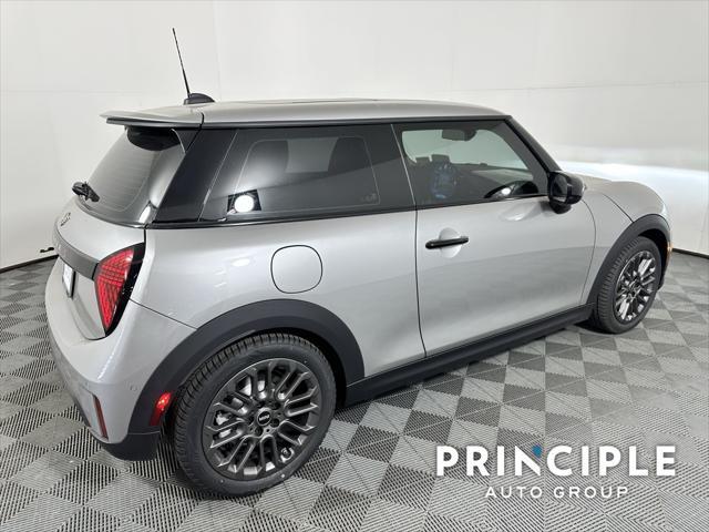 new 2025 MINI Hardtop car, priced at $35,635