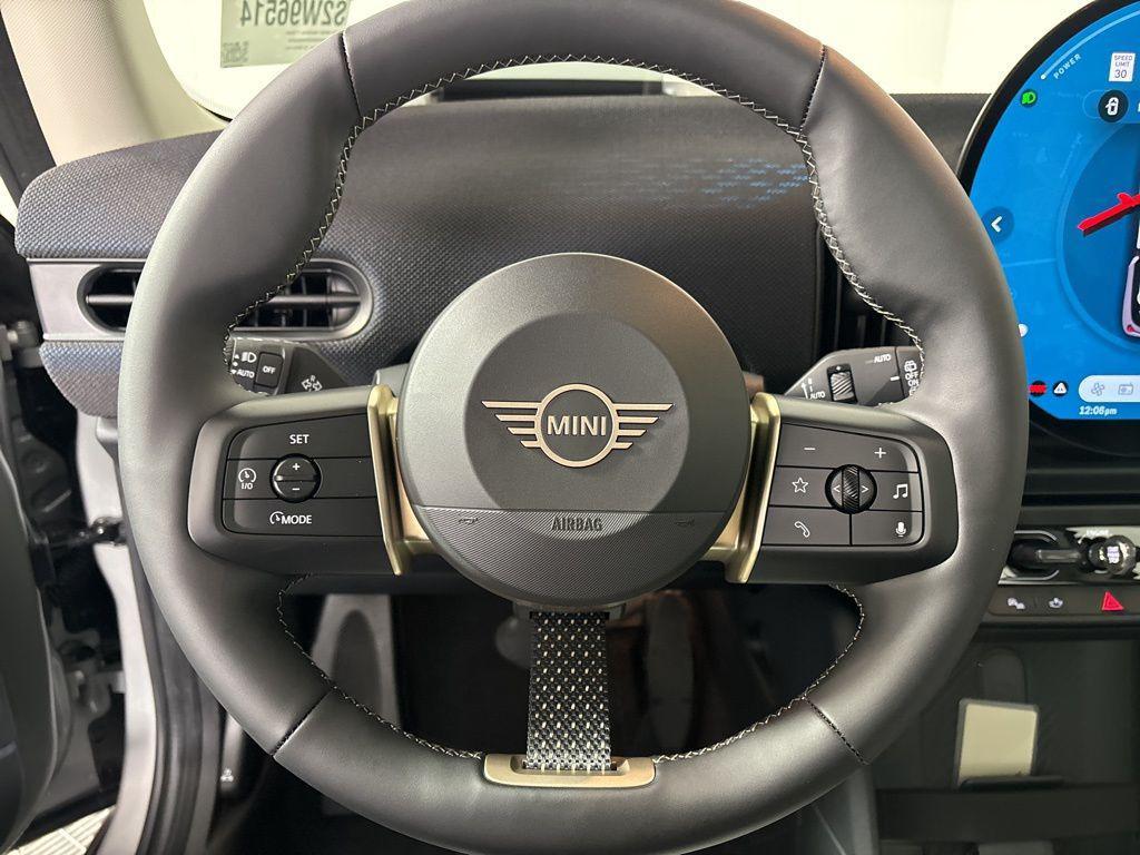 new 2025 MINI Hardtop car, priced at $32,860