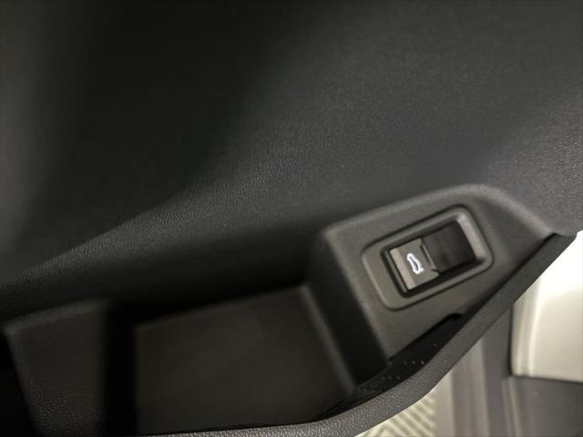 new 2025 MINI Hardtop car, priced at $32,860