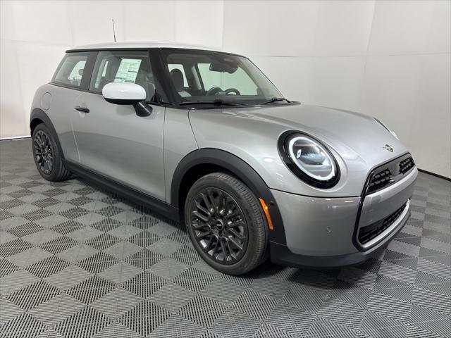 new 2025 MINI Hardtop car, priced at $32,860