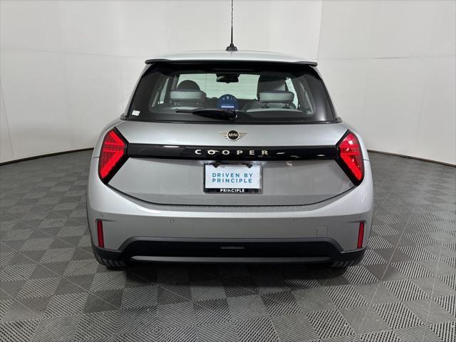 new 2025 MINI Hardtop car, priced at $32,860