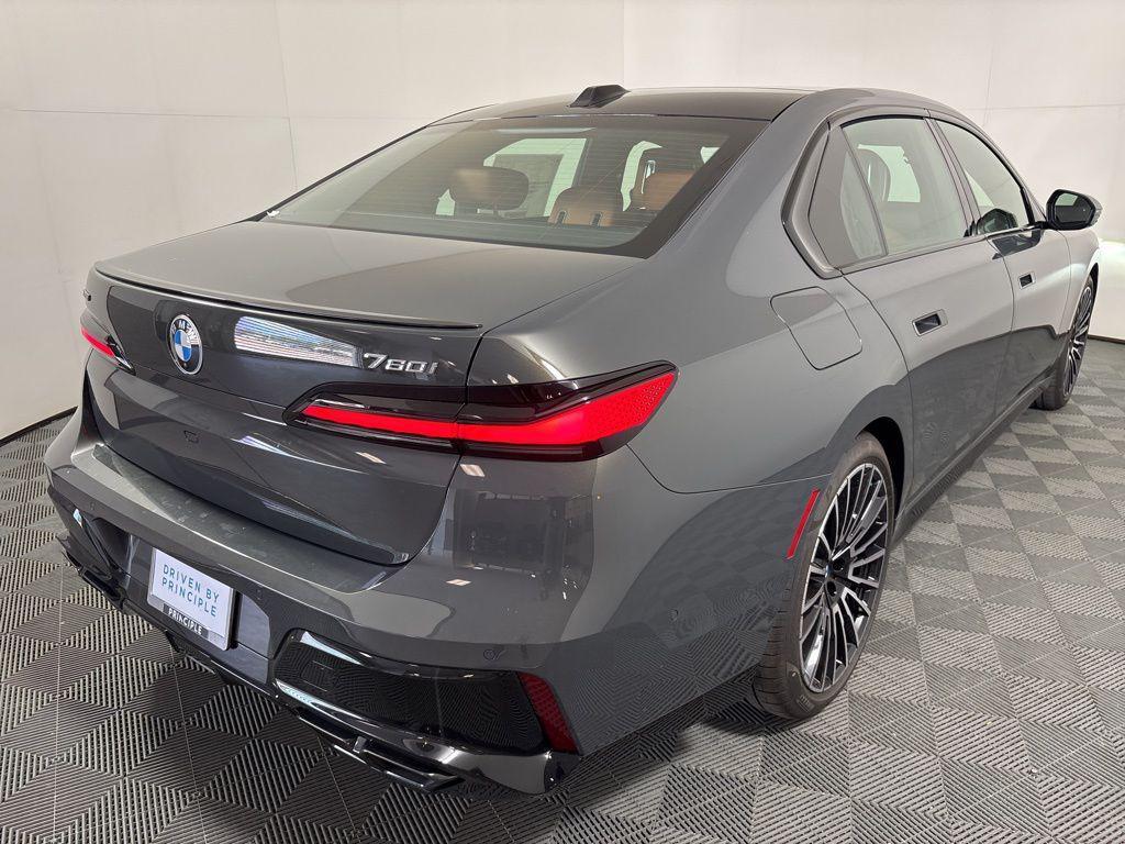 new 2025 BMW 760 car, priced at $132,255