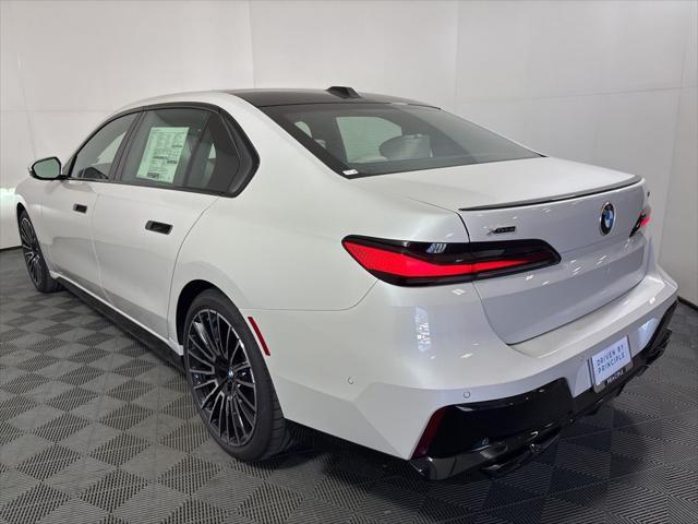 new 2025 BMW 760 car, priced at $132,225