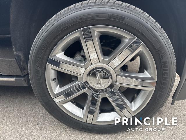 used 2018 Cadillac Escalade car, priced at $29,962