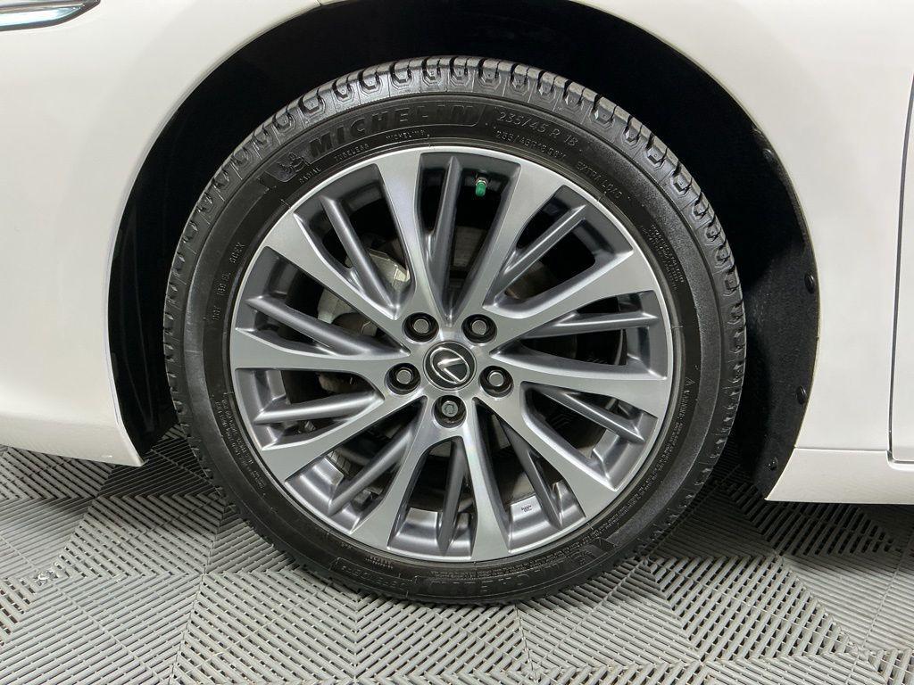 used 2020 Lexus ES 350 car, priced at $27,762