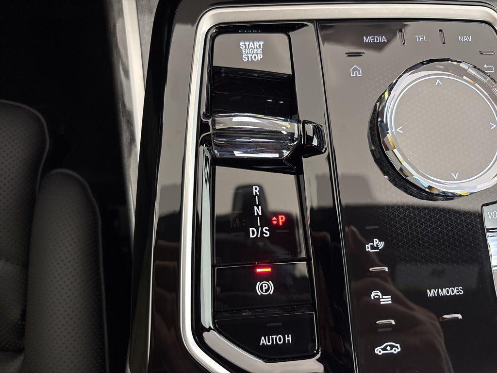 new 2025 BMW 740 car, priced at $102,635