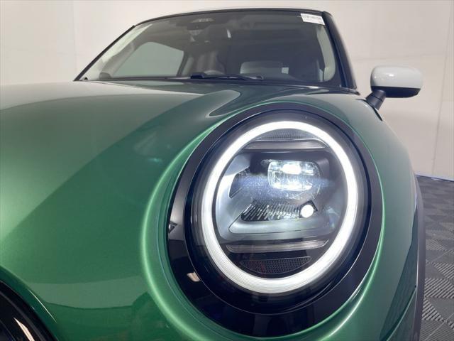 used 2025 MINI Hardtop car, priced at $32,295