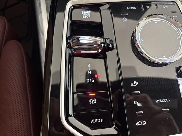 new 2025 BMW 740 car, priced at $104,985