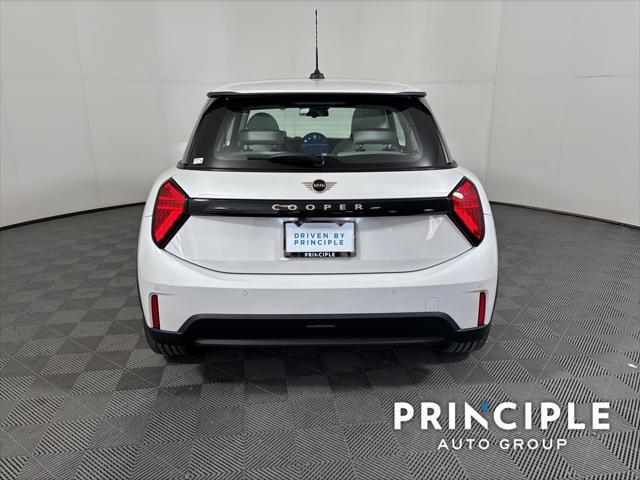 new 2025 MINI Hardtop car, priced at $32,860