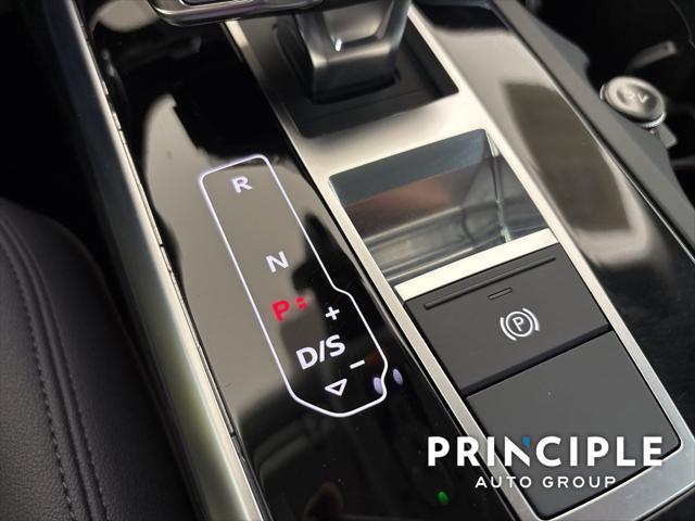 used 2022 Audi Q7 car, priced at $40,962
