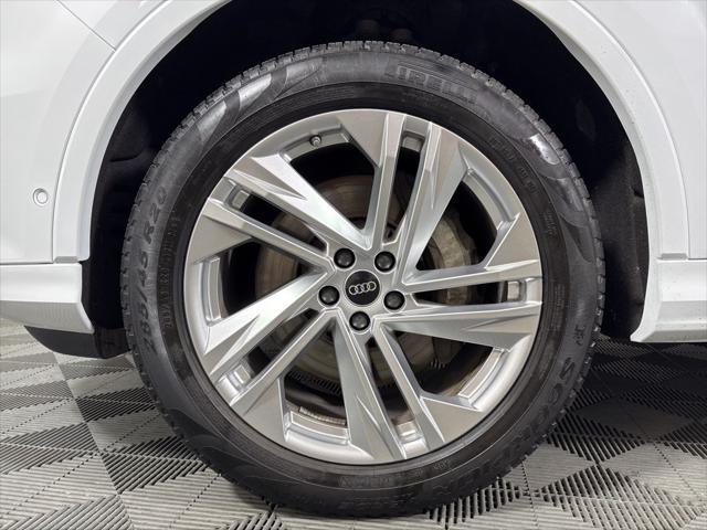 used 2022 Audi Q7 car, priced at $38,962