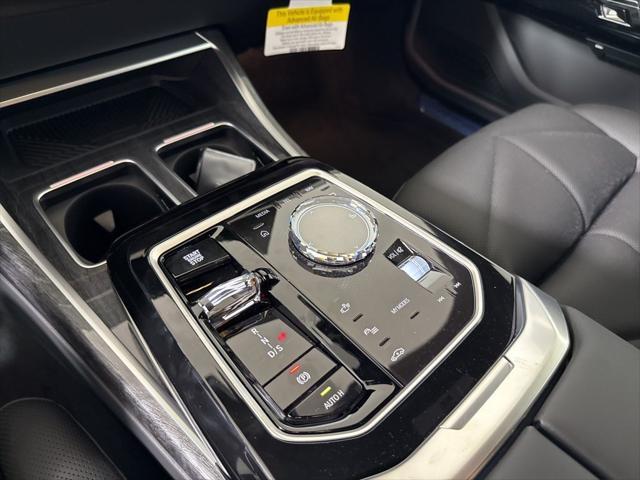 new 2025 BMW 740 car, priced at $105,635