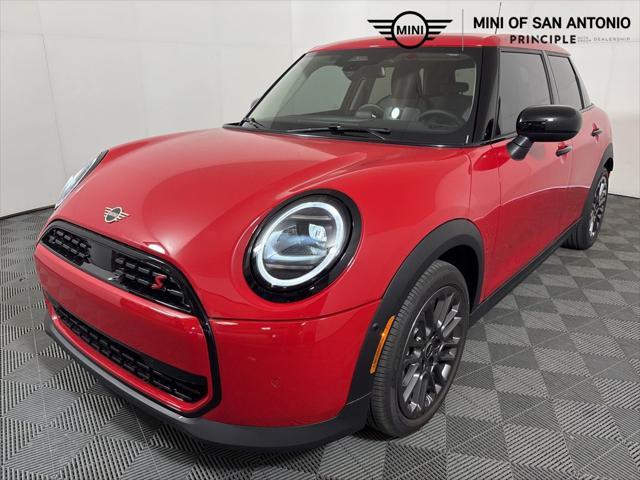 new 2025 MINI Hardtop car, priced at $37,110