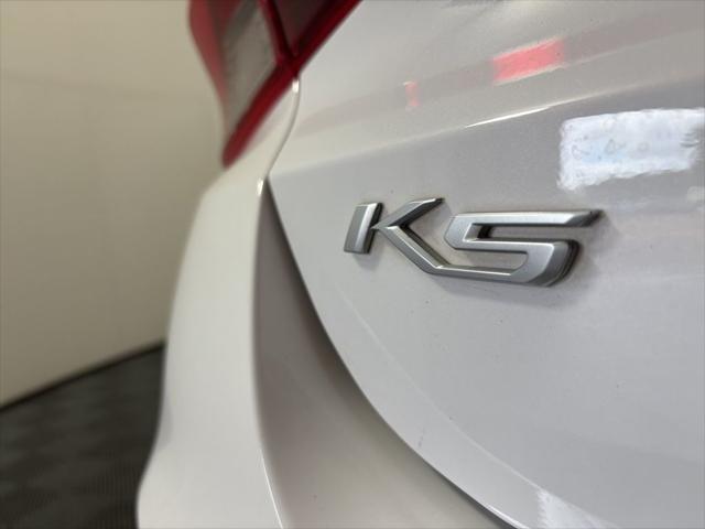 used 2022 Kia K5 car, priced at $21,562