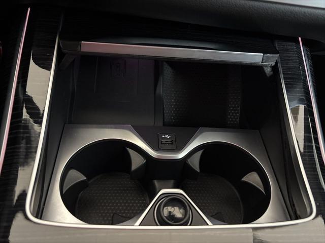 used 2023 BMW X7 car, priced at $70,762