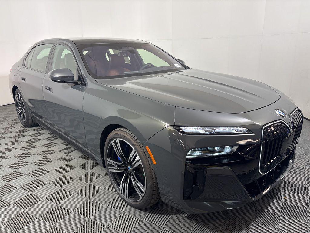 new 2025 BMW 760 car, priced at $135,375