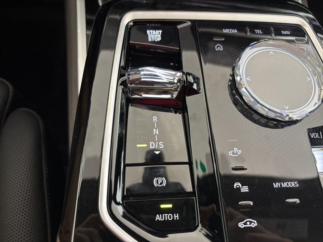 new 2025 BMW 750e car, priced at $119,175