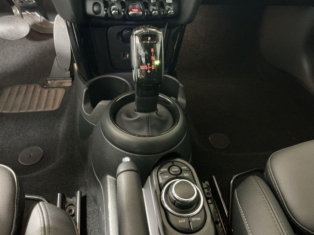 used 2023 MINI Hardtop car, priced at $26,562
