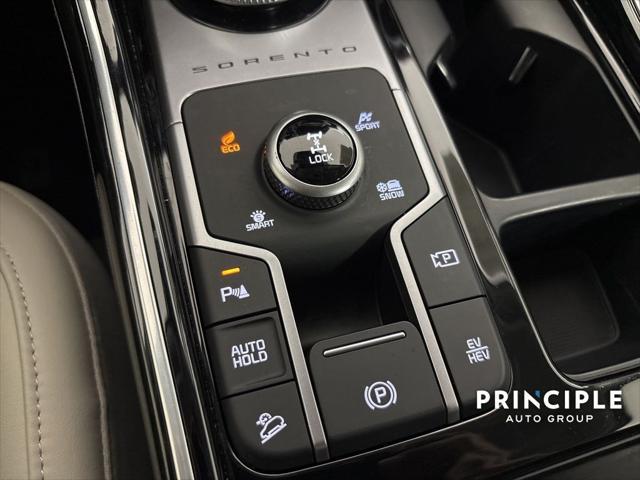 used 2022 Kia Sorento Plug-In Hybrid car, priced at $33,462