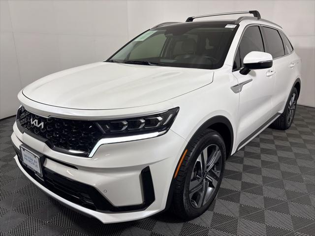 used 2022 Kia Sorento Plug-In Hybrid car, priced at $31,762