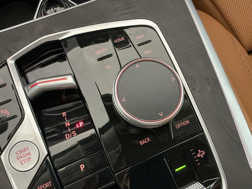 new 2026 BMW X7 car, priced at $94,075