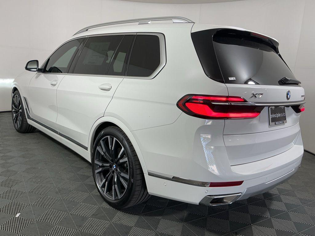 new 2026 BMW X7 car, priced at $94,075