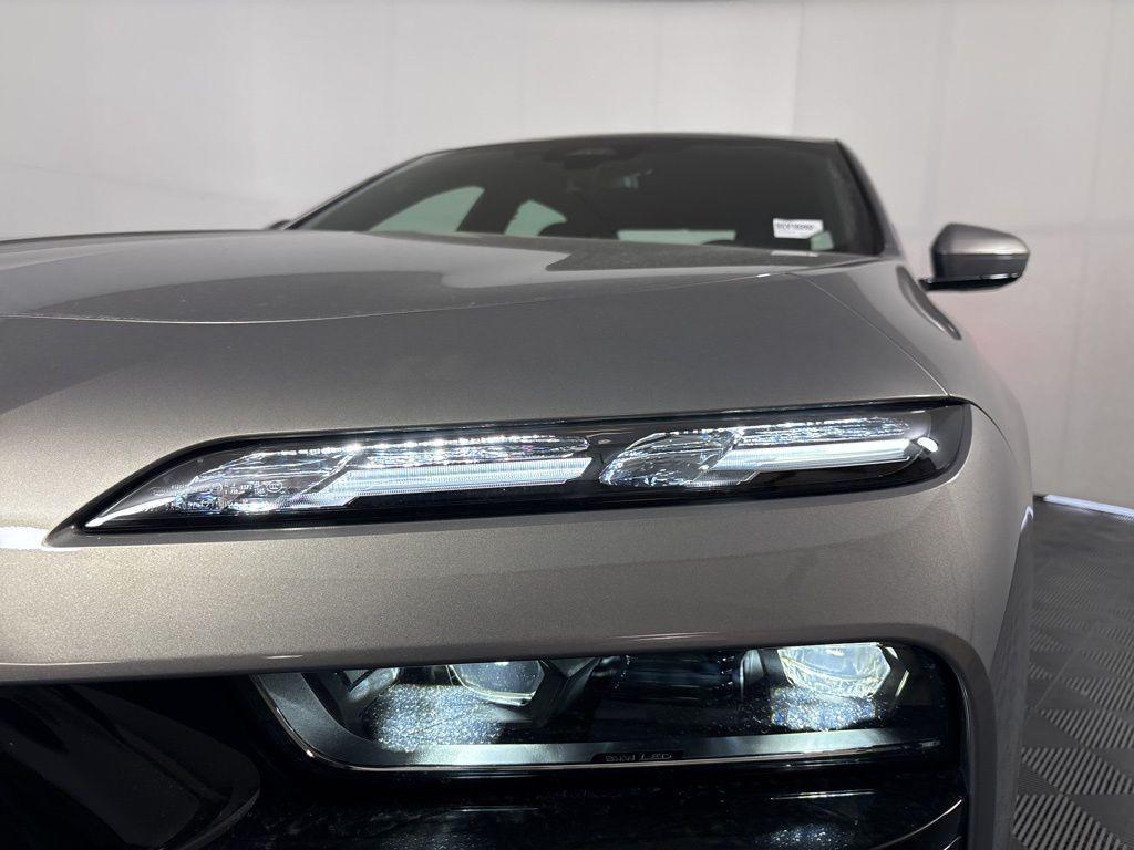 new 2025 BMW i7 car, priced at $132,380