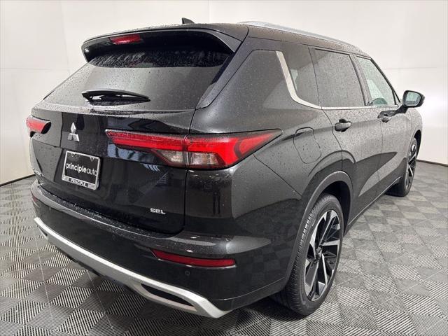 used 2023 Mitsubishi Outlander car, priced at $24,562