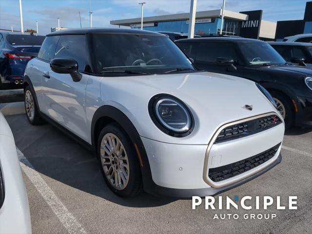 new 2025 MINI Hardtop car, priced at $36,905