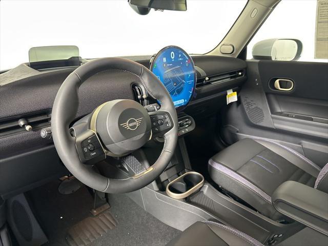 new 2025 MINI Hardtop car, priced at $37,380