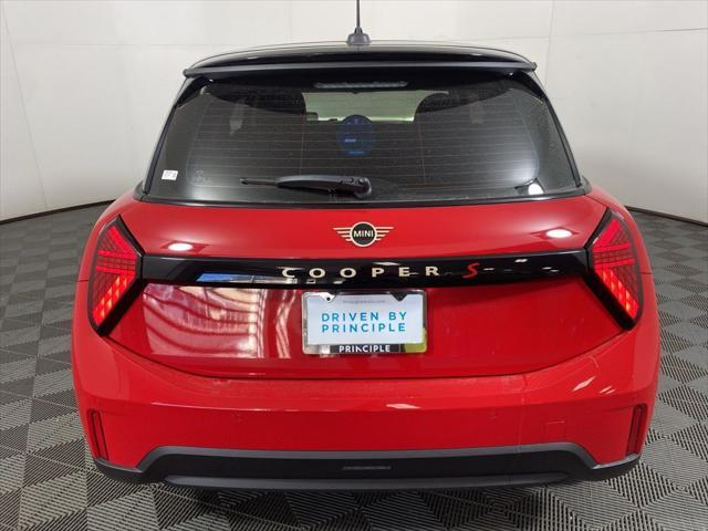 new 2025 MINI Hardtop car, priced at $37,380