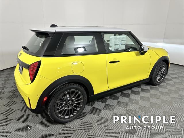 new 2025 MINI Hardtop car, priced at $37,465