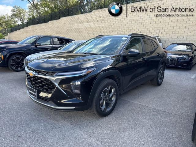 used 2025 Chevrolet Trax car, priced at $23,962