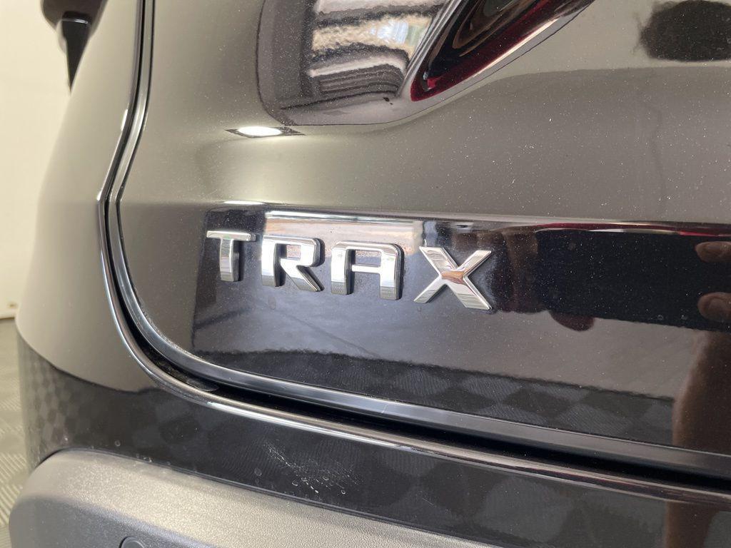 used 2025 Chevrolet Trax car, priced at $20,962