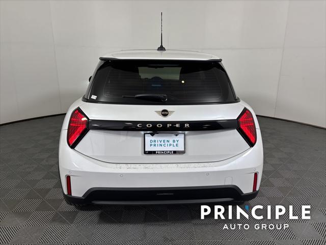 new 2025 MINI Hardtop car, priced at $33,860