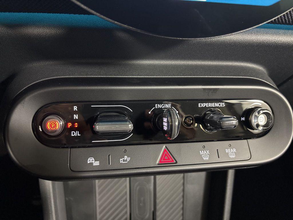 new 2025 MINI Hardtop car, priced at $32,860
